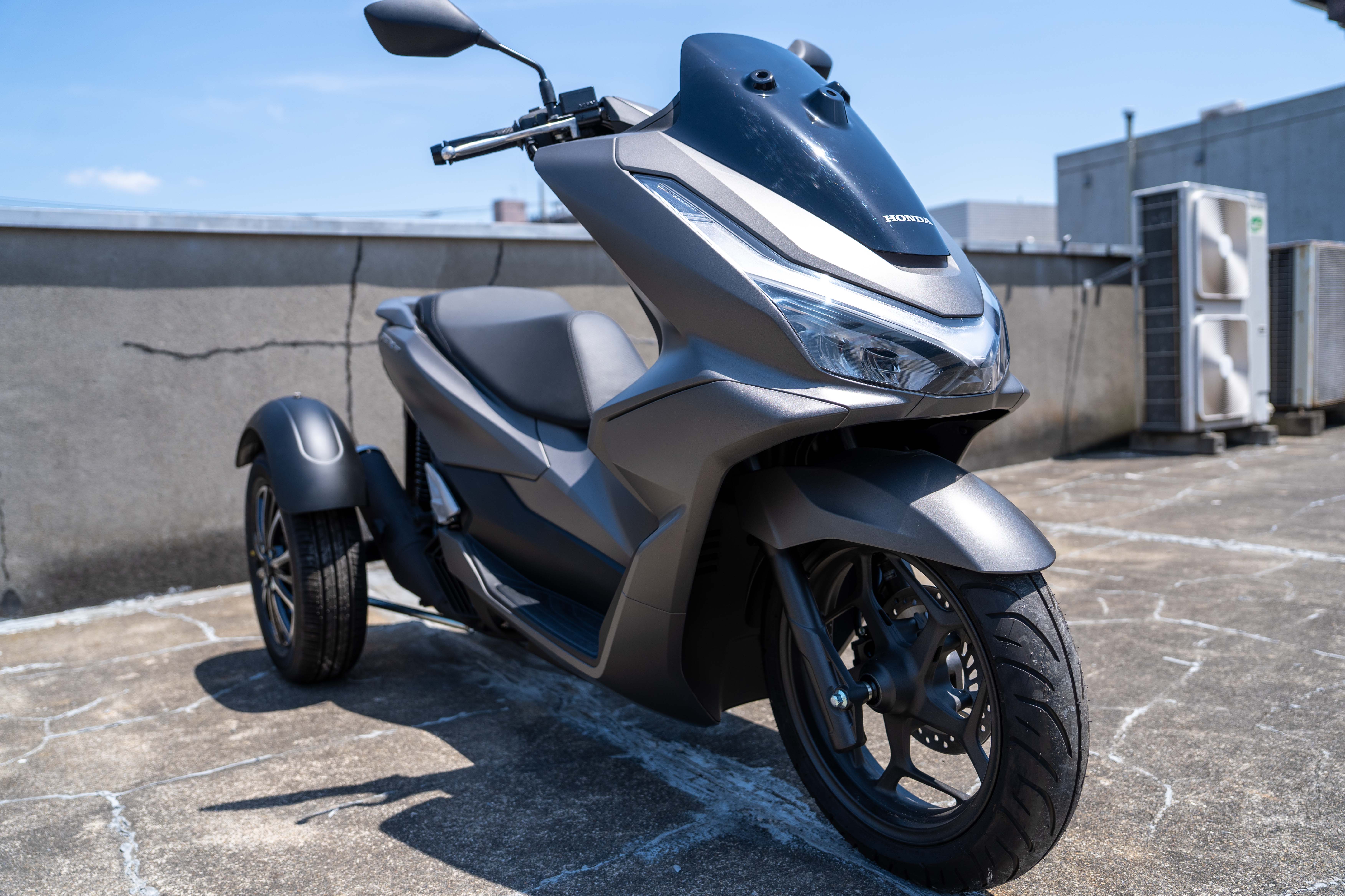 PCX160トライク